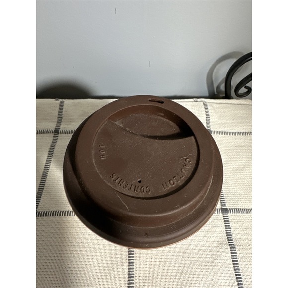 Travel Tumbler Ceramic Mug Hershey's Kisses Galerie Coffee‎ Mug 16 oz With Lid - Picture 3 of 6